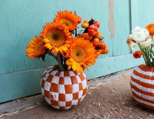 DIY Halloween Pumpkin Vases