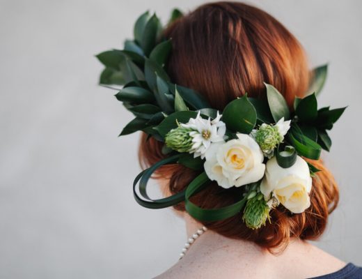 How To Wear Flowers In Your Hair