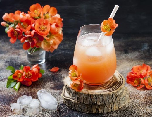 Prosecco cocktail with flowers