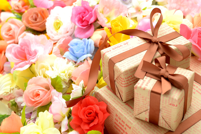 Happy birthday flowers and birthday presents